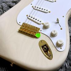 Fender Limited Edition Vintera III Late '50s Stratocaster, Maple Fingerboard, White Blonde_3
