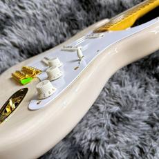 Fender Limited Edition Vintera III Late '50s Stratocaster, Maple Fingerboard, White Blonde_9