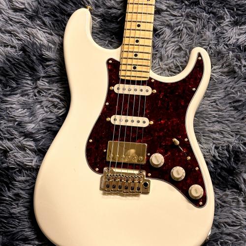 Black Smoker Standard Series SIGMA-SSH Vintage White GC Flame Maple Neck【国産ハイエンド】【2025年製】