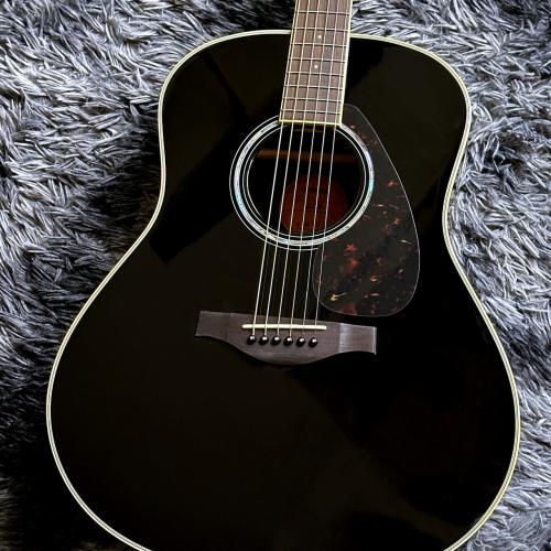 YAMAHA LL6 ARE BL (Black)【定番アコースティックギター】【ピックアップ付】