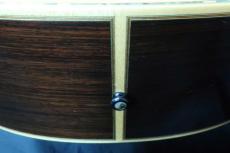 YAMAHA LL-55D.R Custom / Luxury “L” Inlay・TM-67G Peg・Abalone Trim and Rosette・Honduras Mahogany Neck・Ebony Fingerboard・Solid Premium grade Spruce Top・Solid Premium grade Rosewood Side and Back 【With Original_12