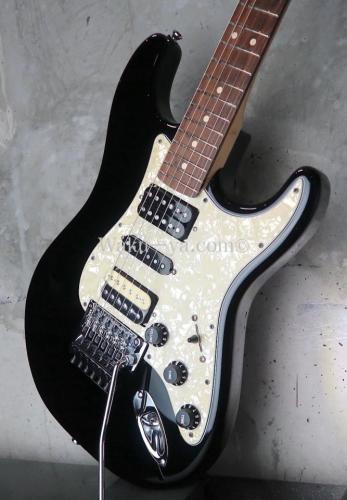 WARMOTH USA Vintage Modern Stratocaster / Custom Black