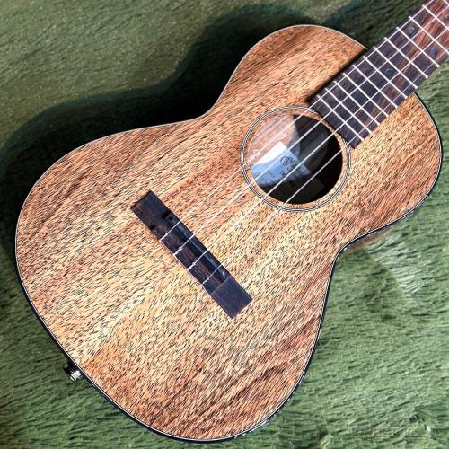 Martin TKE Uke #39616 【テナー/ハワイアンコア】【ピックアップ搭載】【24回金利0%対象】【送料込】