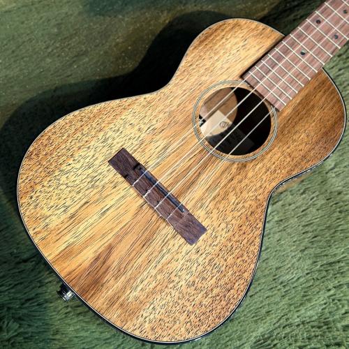 Martin TKE Uke #39625 【テナー/ハワイアンコア】【ピックアップ搭載】【24回金利0%対象】【送料込】