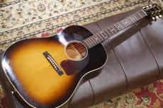Gibson Murphy Lab 1942 Banner J-45 Light Aged #23485008【担当者オススメ良音個体】【試奏動画あり】_2