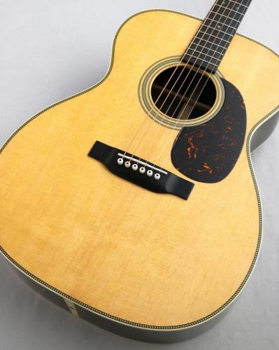 Martin 000-28 Standard #3017953【余韻に浸ってしまう美しい響き】【爽快感のある鳴り】