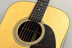 Martin D-28 Standard #3015973【気持ちの良い鳴り】【整った木目】_3