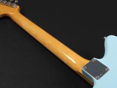 Fender Vintera III Mid '60s Jazzmaster Rosewood Fingerboard ~Sonic Blue~_10