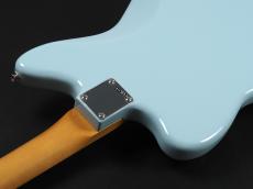 Fender Vintera III Mid '60s Jazzmaster Rosewood Fingerboard ~Sonic Blue~_11