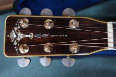 Cat's Eyes CE-2000 / Torch Inlay・U.S.A Grover 102G Peg・Solid Ezo Spruce Top・Solid Jacaranda Side and Back・ D-41 Style Abalone Trim and Rosette・Under Finish Pick guard 【With Original Case】  1975年製_6