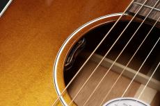 Gibson M2M J-45 Standard Honey burst Gloss_4