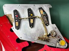 MUSIC MAN ALBERT LEE PINKBURST SSS_11