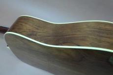 Martin D-28HW Brazilian “Hank Williams” Signature / Limited Order of 150・Sitka Spruce Top・Brazilian Rosewood Side and Back・Herringbone Trim・Diamond Inlay・Ebony Fingerboard and Bridge・Long Saddle【With Martin _4