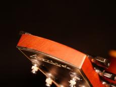 Larrivee P-09 Limited Edition【限定30本 アディロンダックスプルース仕様の特別モデル! 1オーナー品の極上モノです! 】解説試奏動画御覧ください。_16