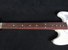 Fender Made in Japan Traditional 2025 Collection 60s Mustang White Pearl_4