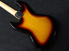 Fender Made in Japan Traditional 2025 Collection 60s Jazz Bass Competition 3-Color Sunburst / Aged Natural_7