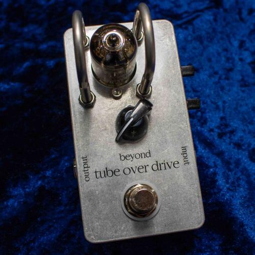 【数量限定】旧モデル在庫処分セールを開催します！ Beyond Tube Overdrive【在庫あり】 New 1397760 Beyond【楽器 ギター