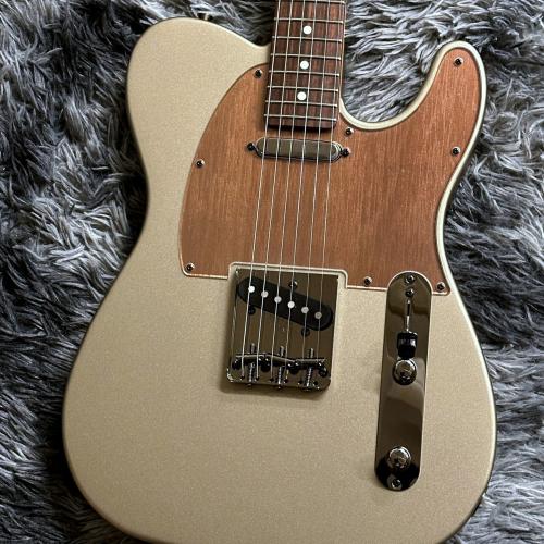 Fender Made in Japan Hybrid II 2026 Collection Telecaster Satin Metallic Matte Champagne Mirage