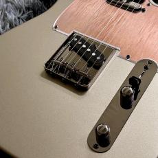 Fender Made in Japan Hybrid II 2026 Collection Telecaster Satin Metallic Matte Champagne Mirage_3
