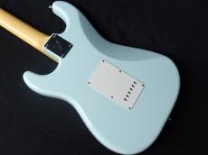 Fender Made in Japan Traditional Late 60s Stratocaster Sonic Blue_7