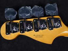 Fender Vintera III Early '70s Jazz Bass Black_10