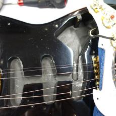 Fender Japan ST54-70 BLK_11