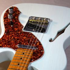 Fender 【セール】FSR American Professional II Telecaster Thinline Transparent Daphne Blue_3