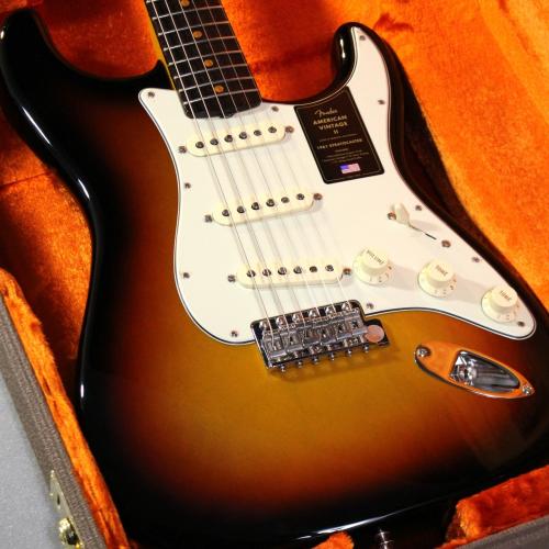 Fender 【旧定価最終】American Vintage II 1961 Stratocaster 3-Color Sunburst #V2447992【3.72kg】