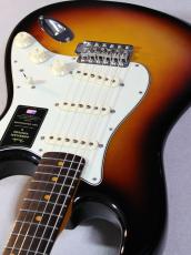 Fender 【旧定価最終】American Vintage II 1961 Stratocaster 3-Color Sunburst #V2447992【3.72kg】_3