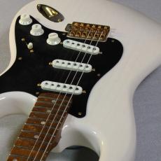 Fender Custom Shop 【限定モデル】American Custom Stratocaster Aged White Blonde NOS #18048【3.39kg】_3