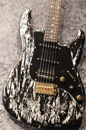 James Tyler USA Studio Elite HD/ Swamp Ash Body/ M.Ebony FB/ Black Shmear Semi Gloss #24637 【3.43kg】