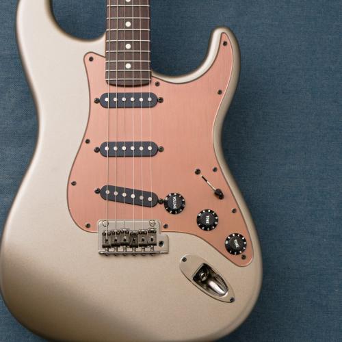 Fender 2026 Collection Made in Japan Hybrid II Stratocaster -Matte Champagne Mirage-【3.31kg】