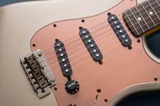 Fender 2026 Collection Made in Japan Hybrid II Stratocaster -Matte Champagne Mirage-【3.31kg】_5