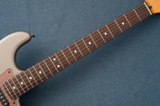 Fender 2026 Collection Made in Japan Hybrid II Stratocaster -Matte Champagne Mirage-【3.31kg】_9