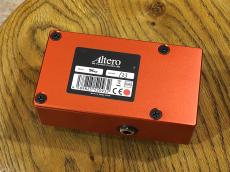 Altero Custom Guitars Mag -Distortion-_2