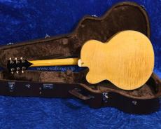 Archtop Tribute ATC350BK_4