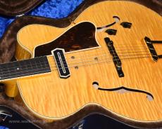 Archtop Tribute ATC350BK_6