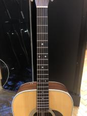 Martin D-28 STANDARD_4