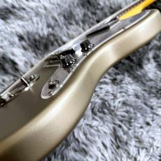 Fender Made in Japan Hybrid II 2026 Collection Jazzmaster Satin Metallic Matte Champagne Mirage_10