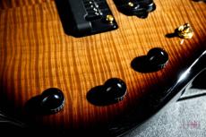 MUSIC MAN John Petrucci JP7 20th Anniversary Honey butter burst / 2021_4