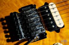 MUSIC MAN EVH Signature Trans Gold / 1993_7