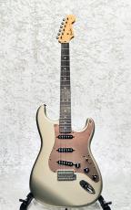 Fender Made in Japan Hybrid II 2026 Collection Stratocaster Satin Metallic - Matte Champagne Mirage -_3
