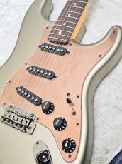 Fender Made in Japan Hybrid II 2026 Collection Stratocaster Satin Metallic - Matte Champagne Mirage -_9
