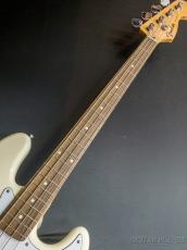 Fender Standard Jazz Bass -Olympic White/Indian Laurel Fingerboard-【3.95kg】_5