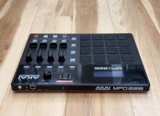 AKAI MPD226_4