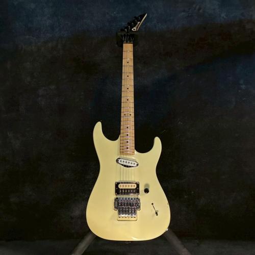 Charvel DK070 white mod多数【3.46kg】