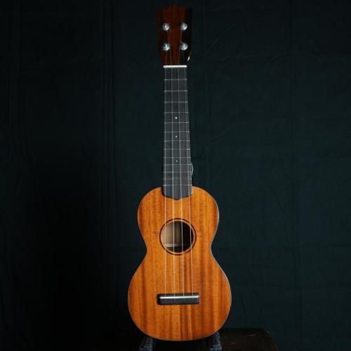 SAKATA GUITAR US-2C Cuban Mahogany Soprano
