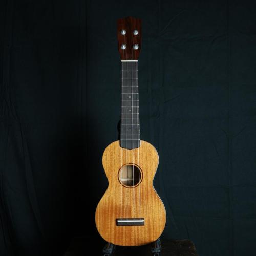 SAKATA GUITAR US-1 Honduras Mahogany Soprano