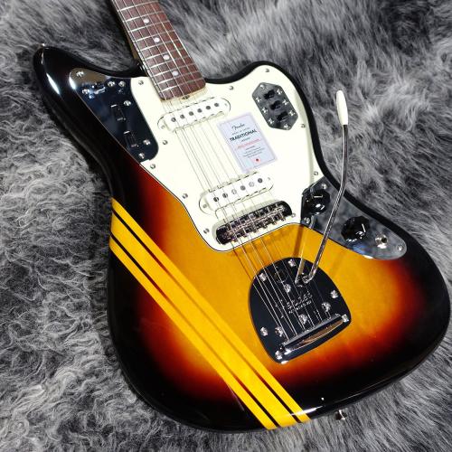 Fender Made in Japan Traditional 2025 Collection, 60s Jaguar Competition 3-Color Sunburst