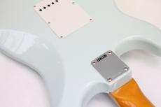 Fender American Vintage II 1965 Stratocaster / Sonic Blue / 3.43kg_3